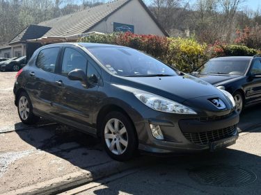 PEUGEOT 308 1.6 HDI 110 PREMIUM PACK 