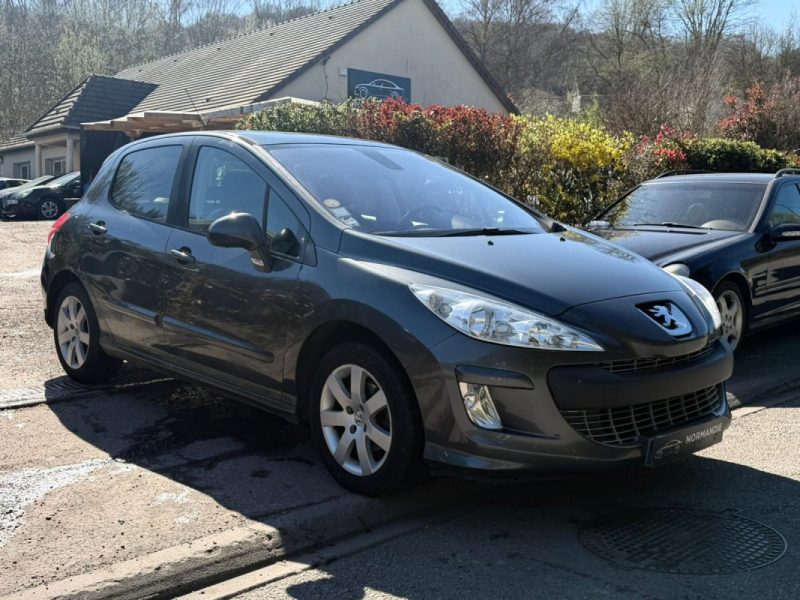 PEUGEOT 308 1.6 HDI 110 PREMIUM PACK 