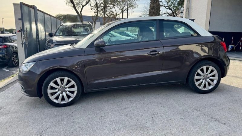 AUDI A1 1.2 TFSI 86CH ATTRACTION 2014