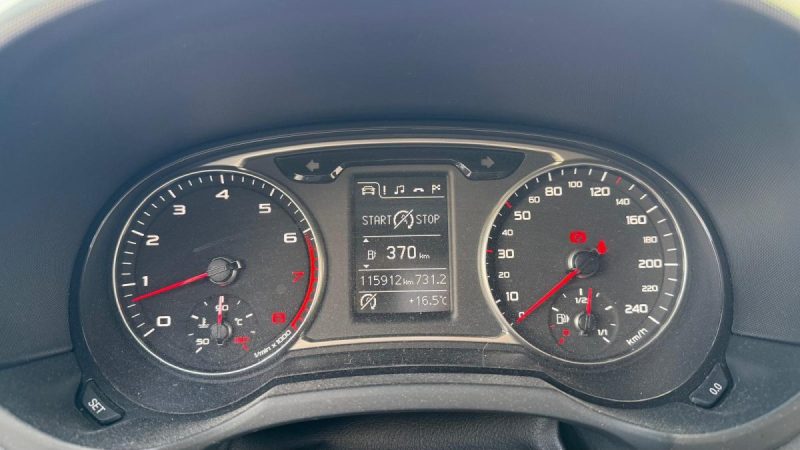 AUDI A1 1.2 TFSI 86CH ATTRACTION 2014