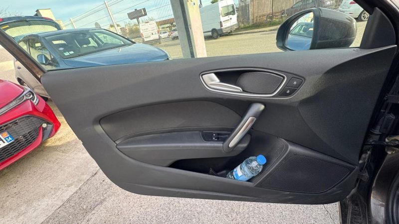 AUDI A1 1.2 TFSI 86CH ATTRACTION 2014
