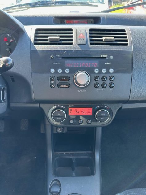 SUZUKI SWIFT 1.3 DDIS 75 CV Garantie 