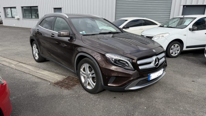 MERCEDES GLA 200D 136CH INTUITION 7G-DCT Garantie
