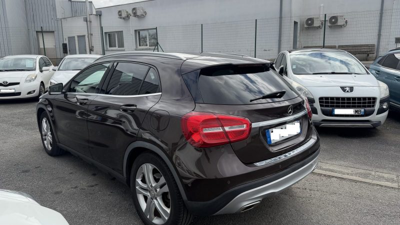 MERCEDES GLA 200D 136CH INTUITION 7G-DCT Garantie