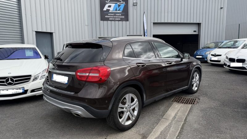MERCEDES GLA 200D 136CH INTUITION 7G-DCT Garantie