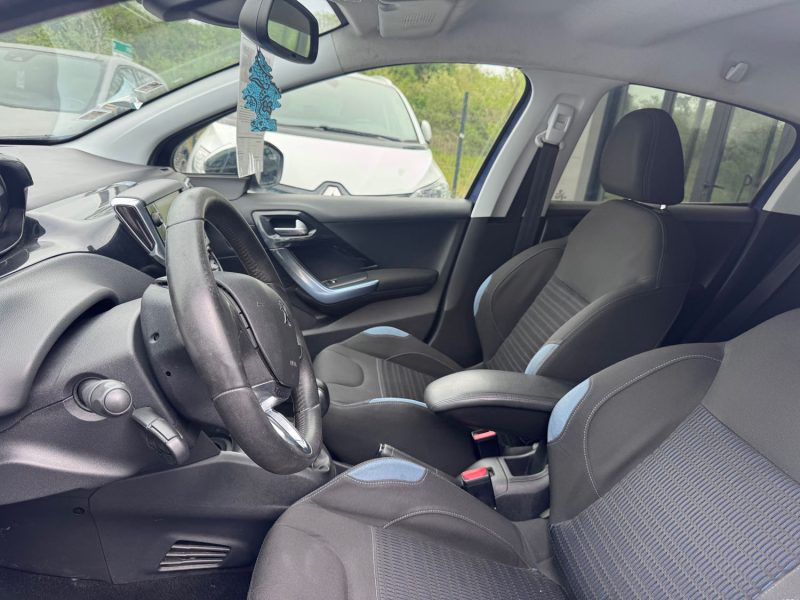 PEUGEOT 208 1.6 E-HDI 92 ALLURE / 5 PLACES 