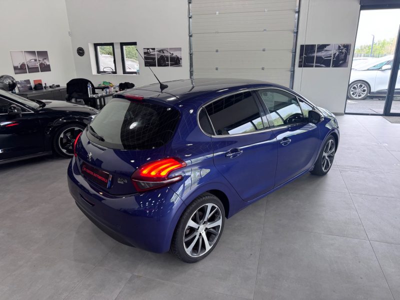 PEUGEOT 208 1.6 E-HDI 92 ALLURE / 5 PLACES 