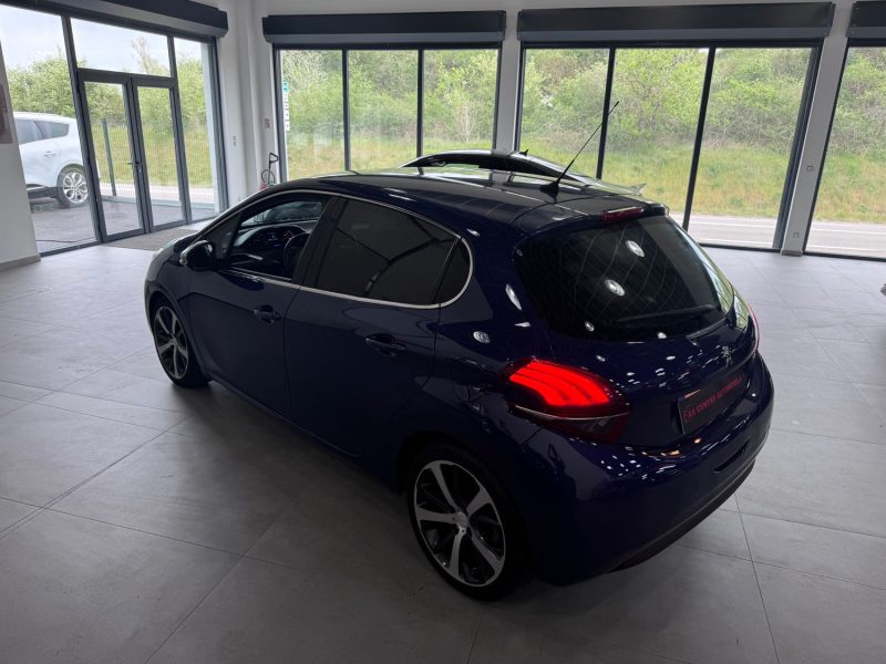 PEUGEOT 208 1.6 E-HDI 92 ALLURE / 5 PLACES 