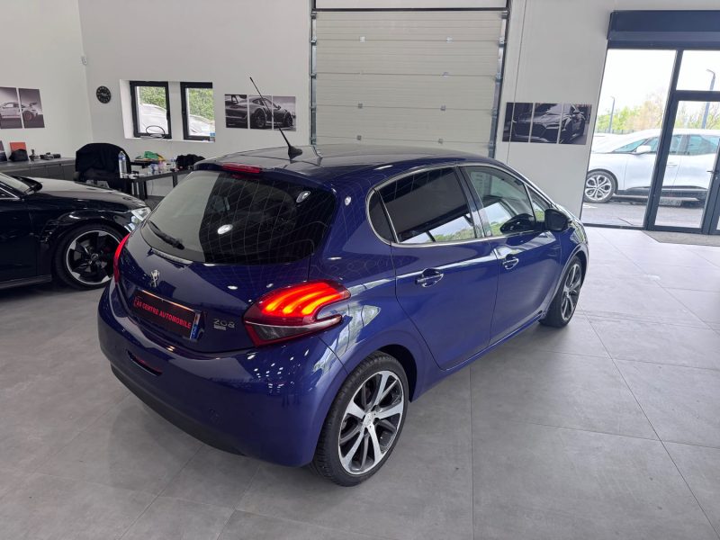 PEUGEOT 208 1.6 E-HDI 92 ALLURE / 5 PLACES 
