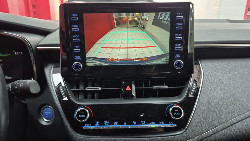 TOYOTA COROLLA TOURING SPORTS 122cv DYNAMIC BUSINESS/1 ERE MAIN/TVA RECUPERABLE