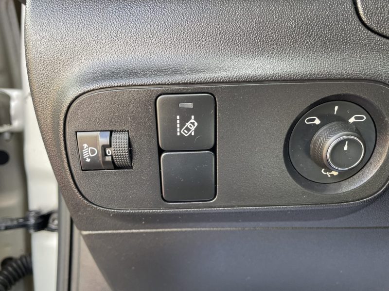CITROEN C3 1.2 L   110 CV   EAT   GARANTIE 3/12 MOIS 2019