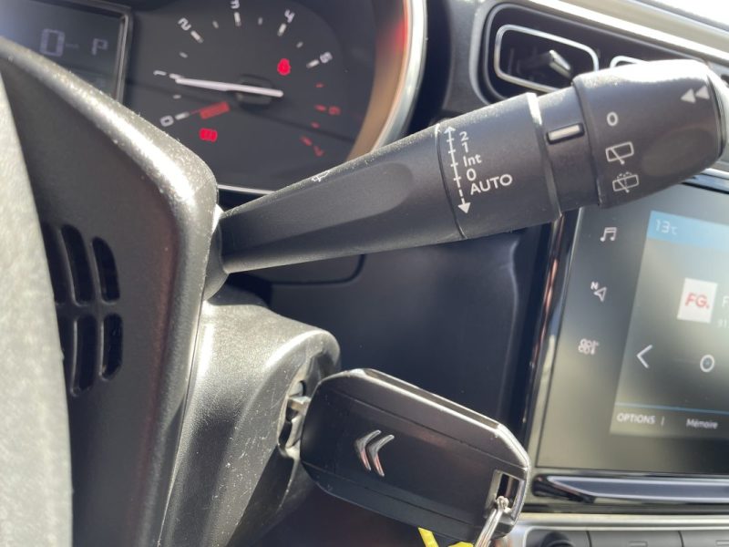 CITROEN C3 1.2 L   110 CV   EAT   GARANTIE 3/12 MOIS 2019