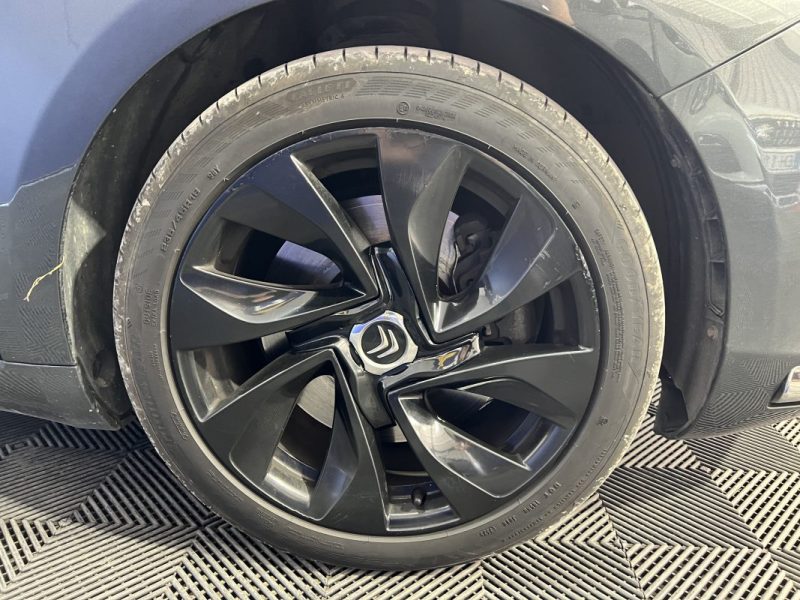 Citroën DS5 2.0 HDi 163ch Sport Chic | Suivi OK  | Toit panoramique | Caméra | Cuir