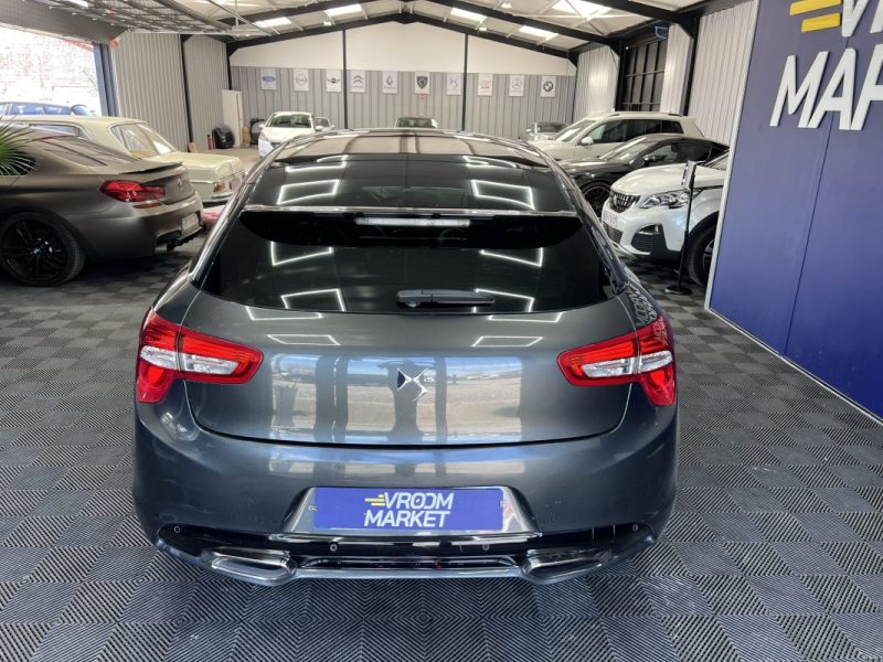 Citroën DS5 2.0 HDi 163ch Sport Chic | Suivi OK  | Toit panoramique | Caméra | Cuir
