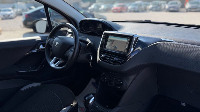 PEUGEOT 208 1.2 E THP  82CH STYLE  5P 2016