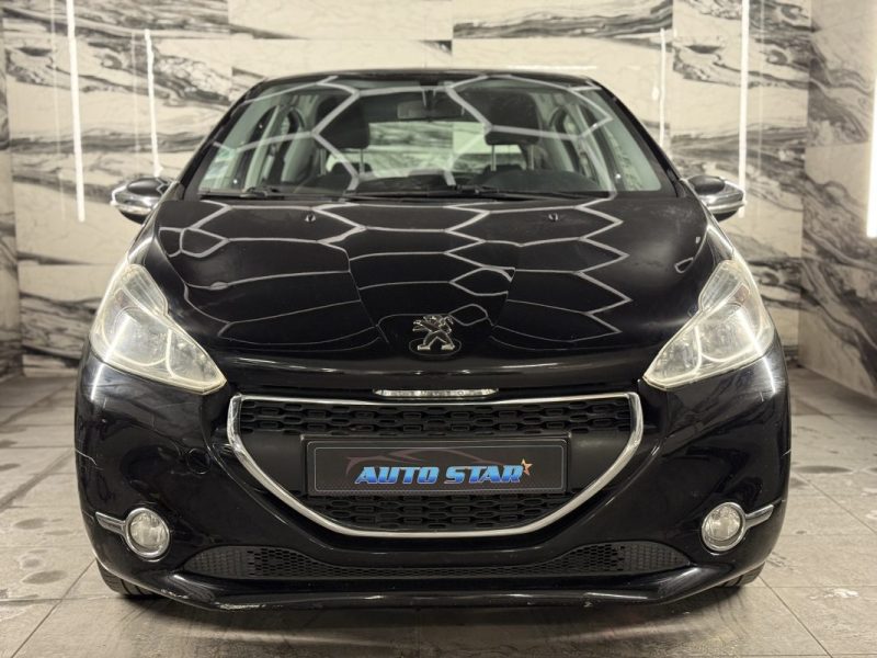 PEUGEOT 208 1.2 VTI ALLURE 5P 2014