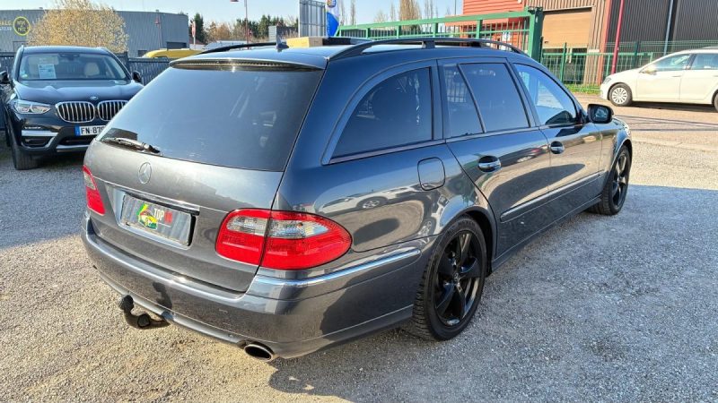 Mercedes-Benz E350 V6 272ch 7Pls Full Opts 1ere Main