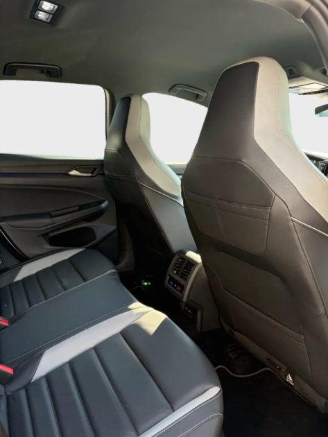 VOLKSWAGEN GOLF 8 GTE  245CH GTE 