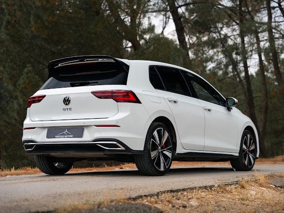 VOLKSWAGEN GOLF 8 GTE  245CH GTE 