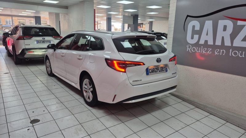 TOYOTA COROLLA TOURING SPORTS 122cv DYNAMIC BUSINESS/1 ERE MAIN/TVA RECUPERABLE