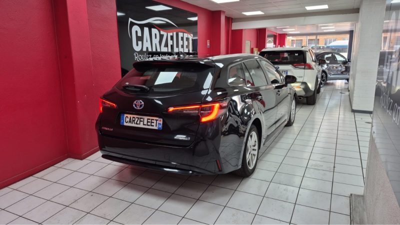 TOYOTA COROLLA TOURING SPORTS 122cv DYNAMIC BUSINESS/1 ERE MAIN/TVA RECUPERABLE