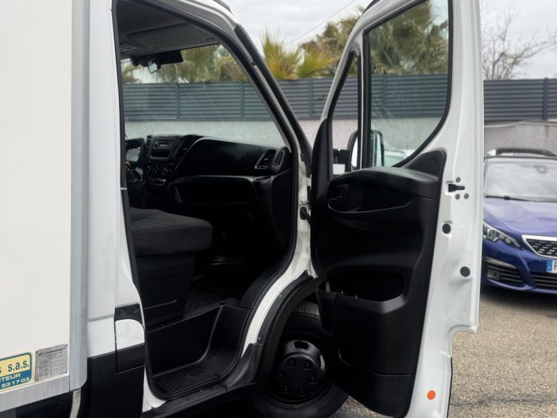 IVECO FRIGO 35C17 VI CAMIONNETTE 3.0 2015 TTC 