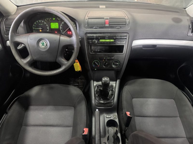 SKODA OCTAVIAII COMBI 1.9 TDI 105 PRAHA 2009