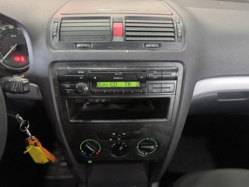 SKODA OCTAVIAII COMBI 1.9 TDI 105 PRAHA 2009