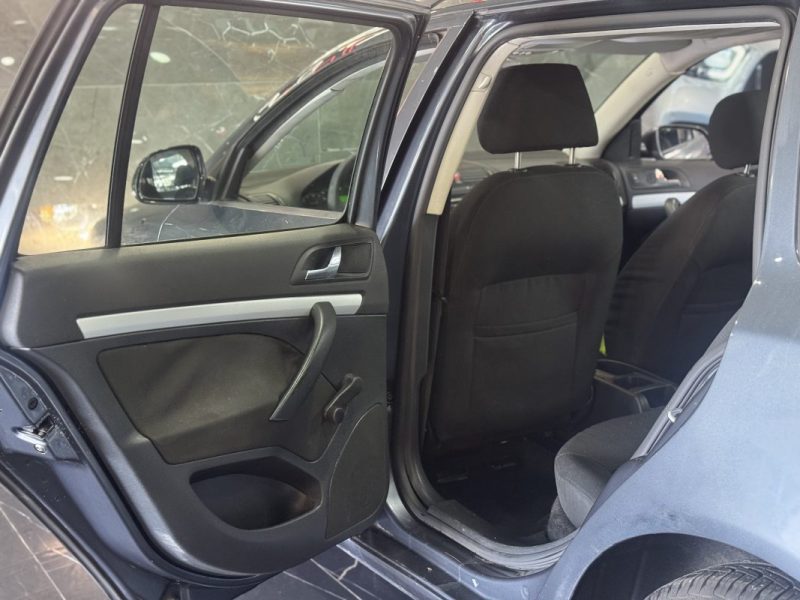 SKODA OCTAVIAII COMBI 1.9 TDI 105 PRAHA 2009