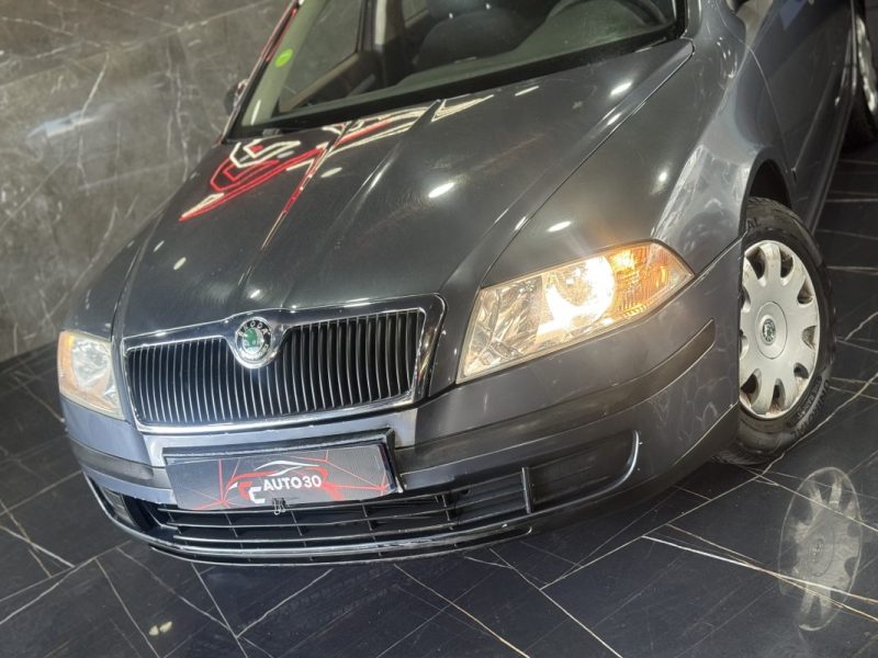 SKODA OCTAVIAII COMBI 1.9 TDI 105 PRAHA 2009