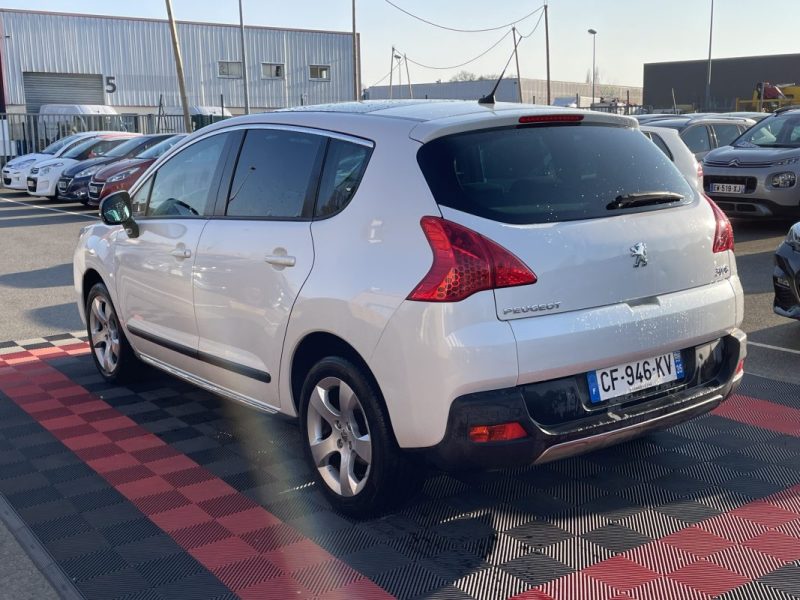 PEUGEOT 3008 1.6 HDI  112CV    GARANTIE 3/12 MOIS 2012