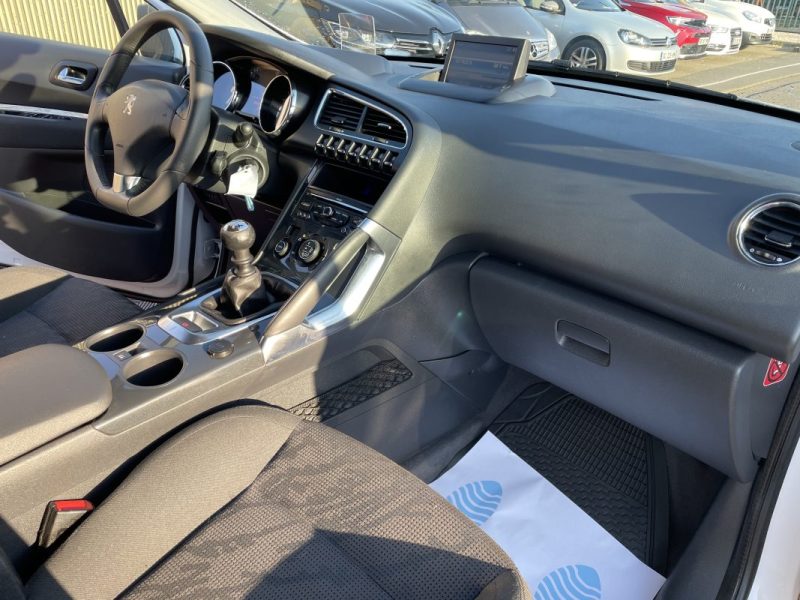 PEUGEOT 3008 1.6 HDI  112CV    GARANTIE 3/12 MOIS 2012
