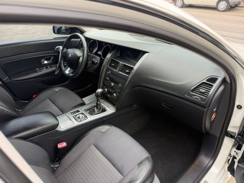 Renault Latitude 2.0 DCi 150Ch Business