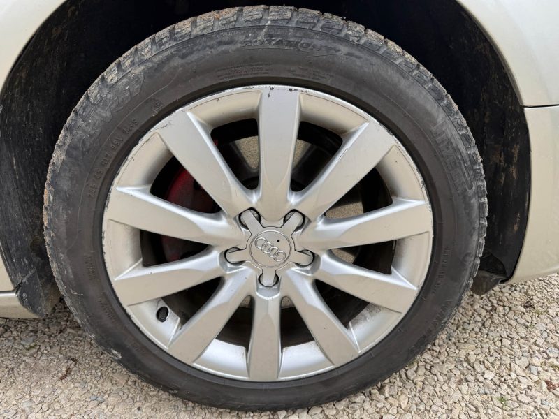 AUDI A4 AVANT V6 3.0 TDI 204 AMBITION LUXE MULTITRONIC 2012