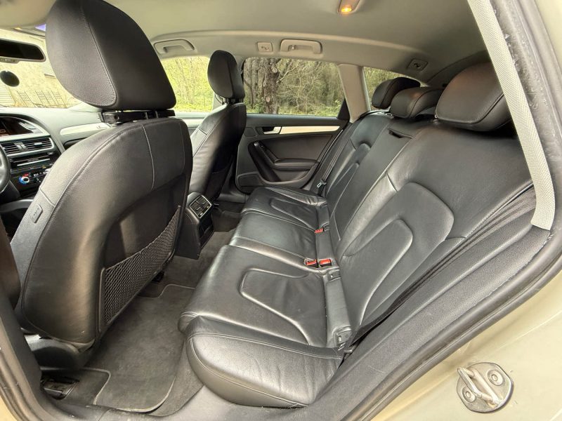 AUDI A4 AVANT V6 3.0 TDI 204 AMBITION LUXE MULTITRONIC 2012