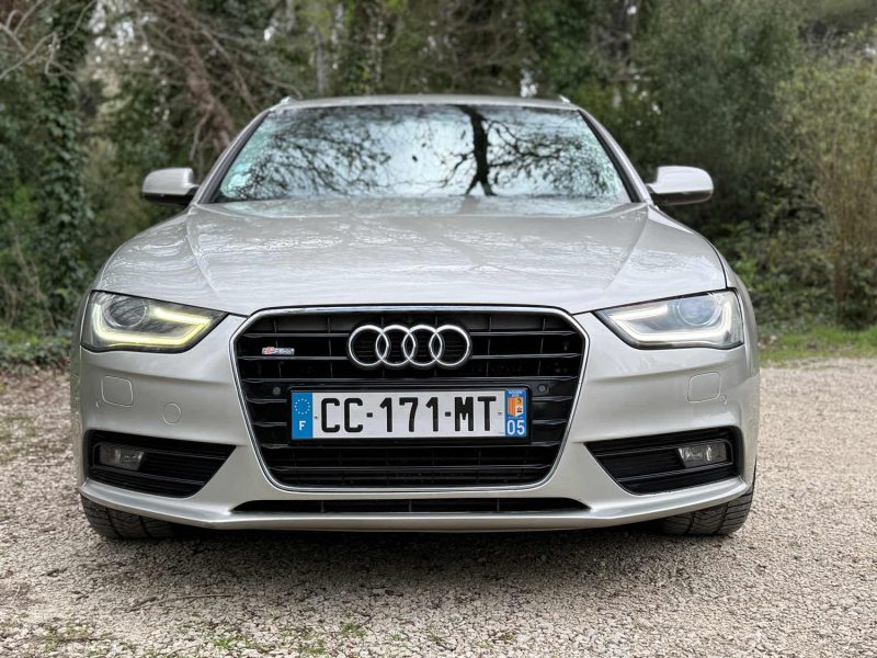 AUDI A4 AVANT V6 3.0 TDI 204 AMBITION LUXE MULTITRONIC 2012
