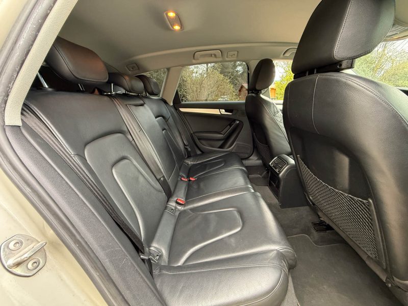 AUDI A4 AVANT V6 3.0 TDI 204 AMBITION LUXE MULTITRONIC 2012