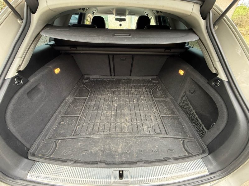 AUDI A4 AVANT V6 3.0 TDI 204 AMBITION LUXE MULTITRONIC 2012