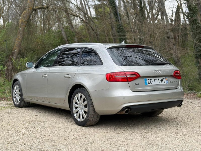 AUDI A4 AVANT V6 3.0 TDI 204 AMBITION LUXE MULTITRONIC 2012