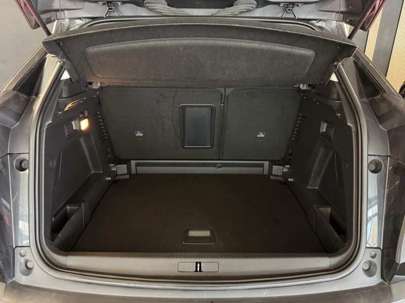 PEUGEOT 3008 II 1.5 HDi 130 ch Active S&S CARPLAY - SUIVI COMPLET