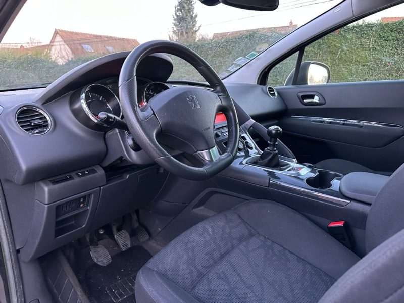 PEUGEOT 3008 1.6 HDI 16V 112 STYLE 2012