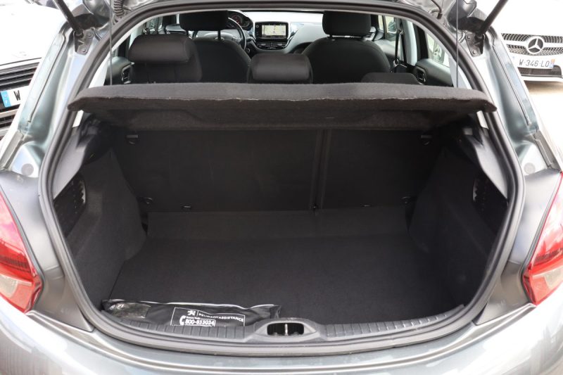 PEUGEOT 208 1.6 bluehdi 100cv 5p Allure 78.370 KM