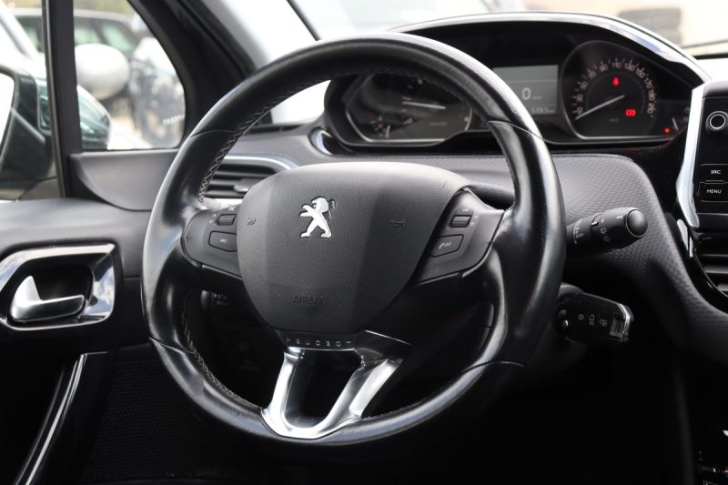 PEUGEOT 208 1.6 bluehdi 100cv 5p Allure 78.370 KM