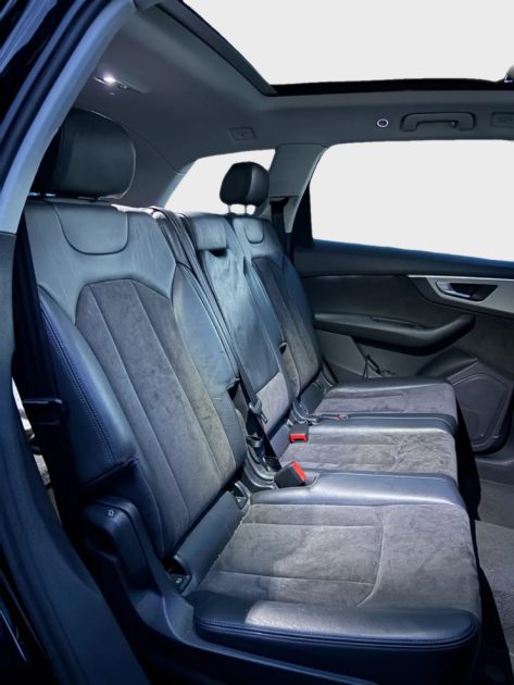 AUDI Q7 AVUS 3.0 V6 TDI QUATTRO TIPTRONIC /TOIT OUVRANT/ATTELAGE ELECTRIQUE/