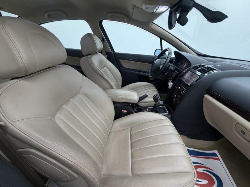 PEUGEOT 407 1.6 HDI 110CV FAIBLE KILOMETRAGE GARANTIE 12 MOIS