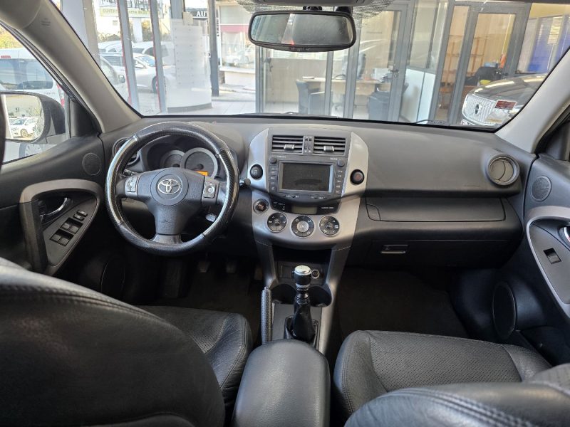TOYOTA RAV4 III 2.2 D CAT 4X4 ANNEE 2007 260000KM