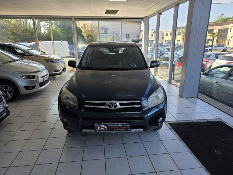 TOYOTA RAV4 III 2.2 D CAT 4X4 ANNEE 2007 260000KM