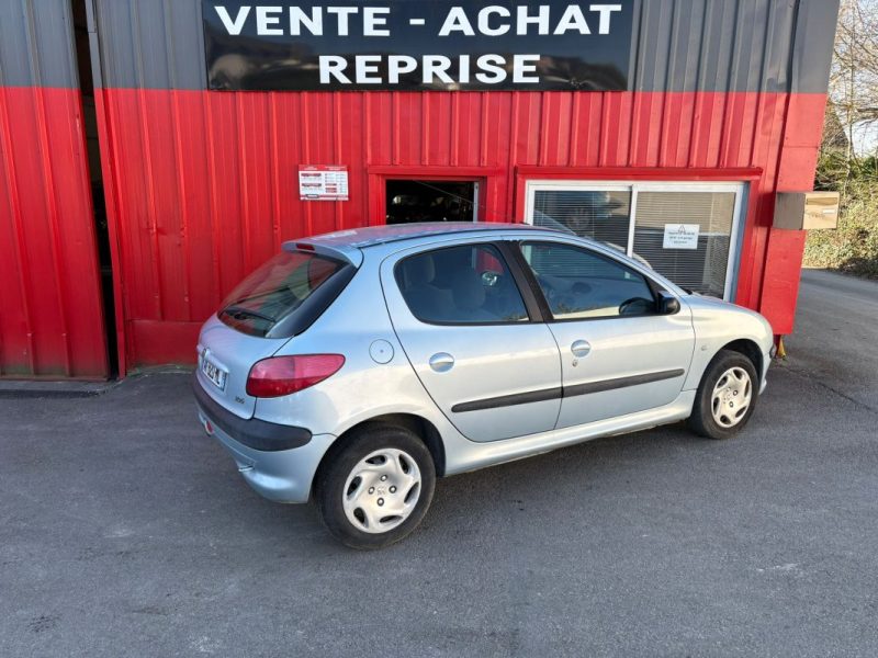 PEUGEOT 206 XR 2002