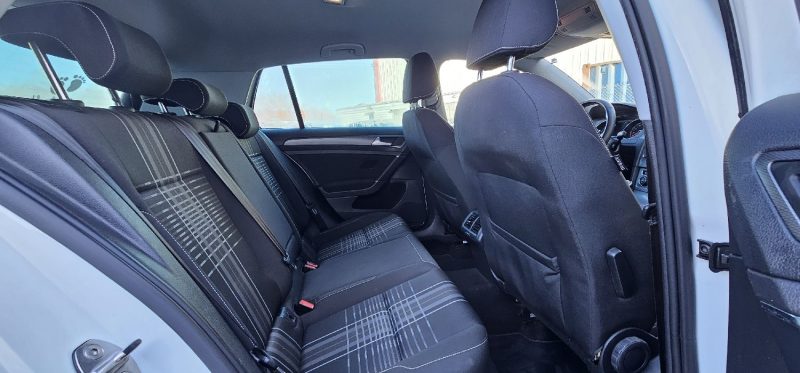 VOLKSWAGEN GOLF VII 1.2 TSI 105 LOUNGE BLUEMOTION 