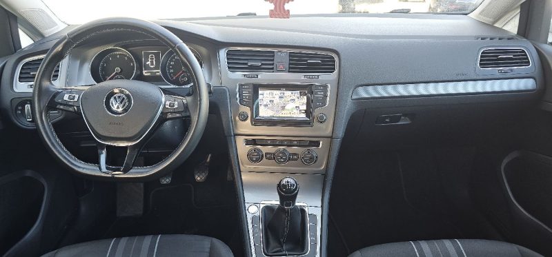 VOLKSWAGEN GOLF VII 1.2 TSI 105 LOUNGE BLUEMOTION 